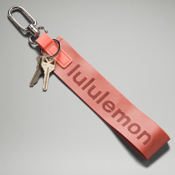 Lululemon Never Lost Keychain, Raspberry Cream/ Wine Berry - NWT - Picture 4 of 5